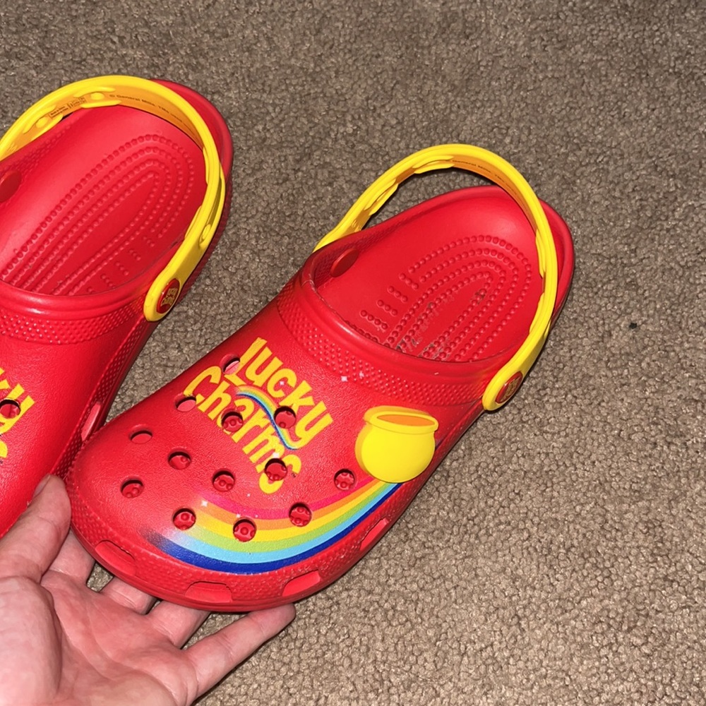 Lucky Charms x Crocs Limited Edition Crocs Woman’s Size 7 - Picture 2 of 5
